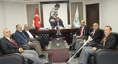 Gaziler Derneği İl Başkanı Kumartaşlı’dan Belediye Başkanımız Nihat Sarı’ya teşekkür