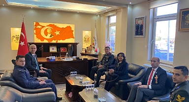 Başkan Ayhan Gönüllü'ye İkmal Garmizon Komutanı Osman Alp ve Kumartaşlı'dan Ziyaret