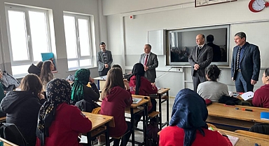KAYMAKAM KEMAL DURU’NUN YAVUZ SULTAN SELİM ANADOLU LİSESİ ZİYARETİ