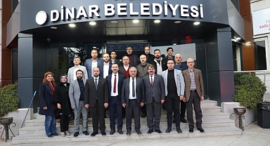 Afyonkarahisar Belediye Başkanı Zeybek'ten Belediye Başkanımız Nihat Sarı’ya ziyaret