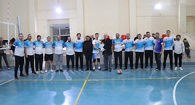 Belediyeler Arası Dostluk ve Kardeşlik Voleybol Turnuvamız devam ediyor