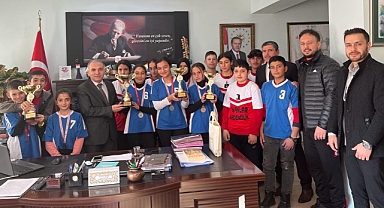 FLOOR CURLING ŞAMPİYONLARI İLÇEMİZDEN ÇIKTI