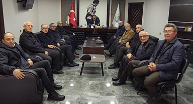 Dinar Türk Ocaklarından Belediye Başkanımız Nihat Sarı’ya ziyaret 