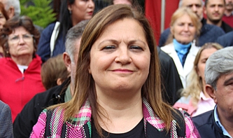 Burcu Köksal, Kınık Muhtarı ve İl Genel Meclis Üyesini Uyardı