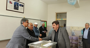 Sandık Görevlilerimize kolaylıklar diledik