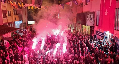 Seçim koordinasyon merkezi toplantısı Mitinge Dönüştü.