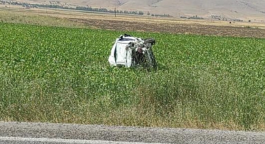 Çöl Ovası yolunda Araç Takla Attı