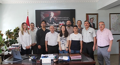 KAYMAKAM DURU LGS’DE DERECE YAPAN ÖĞRENCİLERİMİZİ ÖDÜLLENDİRDİ