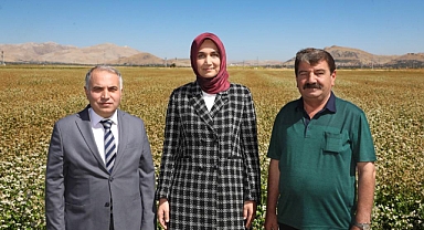 Belediye Başkanımız Nihat Sarı Tarla Günü programına katıldı
