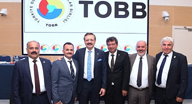 VELİ ÖZCAN TOBB EGE BÖLGESİ İSTİŞARE TOPLANTISINA KATILDI
