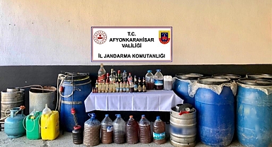 Jandarma Tarafından Kaçak Sahte Alkol Yakalandı