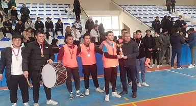 Dazkırı MTAL'de Futsal Turnuvası Düzenlendi