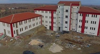 Başkan Adayı Öztuğ Atıl Kalan Bina Hakkında Konuştu
