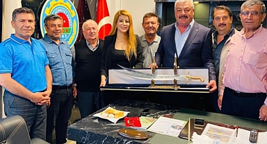 Başkan Sabır Atik Avdan Köyü Kalkındırma ve Güzelleştirme Derneği İle Birlikte Hayırlı Olsun Ziyaretlerinde