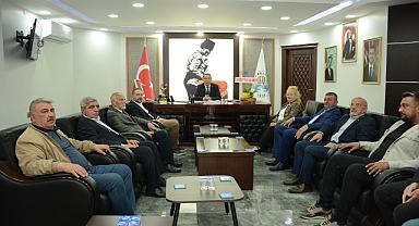 CHP Dinar İlçe Başkanı Ali Arıkan, Veysel Topçu'ya Ziyarette Bulundu