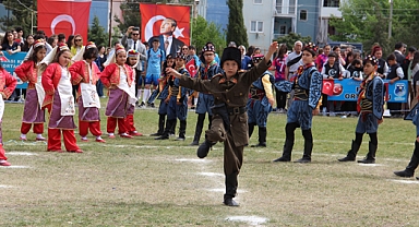 Dinar'da 23 Nisan Ulusal Egemenlik ve Çocuk Bayramı Coşkuyla Kutlandı