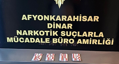 Dinar'da Durdurulan Otobüsteki şahıstan 56 adet Sentetik Ecza maddesi Çıktı