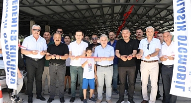 Başkan ÖZCAN, Dinar Klasik Otomobil Festivali’ne Katıldı