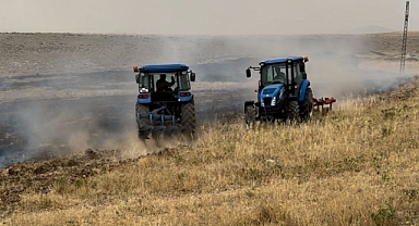 Dinar Karahacılı Köyü Mevkiinde Çıkan Yangın Kontrol Altına Alındı