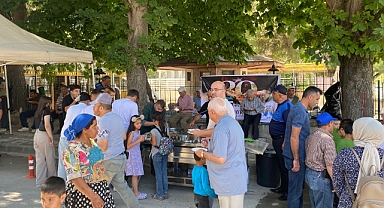 “30 Ağustos şehitlerimiz için lokma ikramı yapıldı”