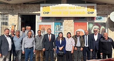Başkan Veysel Topçu, CHP Evciler İlçe Başkanlığını Ziyaret Etti