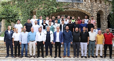 Dinar Spora Sezonun İlk Maçında Başarılar Diliyoruz.