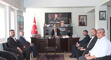 EĞİTİM BİR-SEN ‘DEN KAYMAKAM DURU’YA ZİYARET
