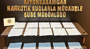 Peçetelere Emdirilmiş Uyuşturucu Operasyonu: İki Şüpheli Tutuklandı