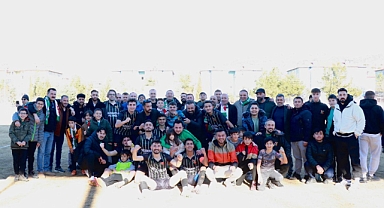 Dinar Belediye Spor’umuz Liginde 1. Olarak Play-Off’lara Kaldı!