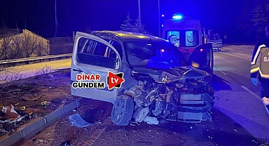 Dinar Yani Sanayi Mevkiinde Trafik Kazası!
