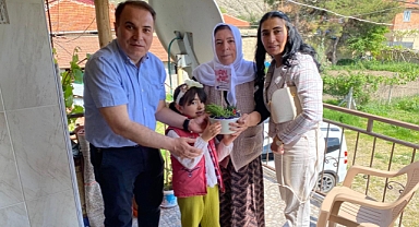 KAYMAKAM DURU, ANNELER GÜNÜNDE ŞEHİT ANNELERİMİZİ ZİYARET ETTİ
