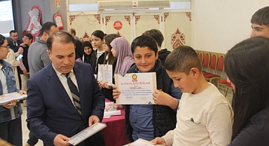 KAYMAKAM DURU, BİLGİ YARIŞMASINA KATILDI