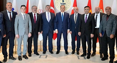 Dazkırı Belediye Başkanı Fatih Çiçek’ten İçişleri Bakanı Ali Yerlikaya’ya Ziyaret