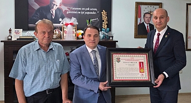 Dinar Şehit Gazi Derneği’nden Kaymakam Duru’ya Anlamlı Ziyaret