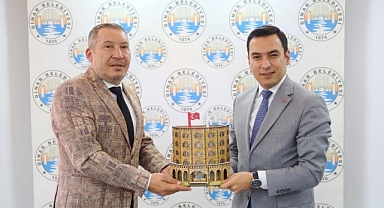 Dinar Kaymakamımız Hasan Uğuz’dan Belediye Başkanımız Veysel Topçu’ya İade-i Ziyaret