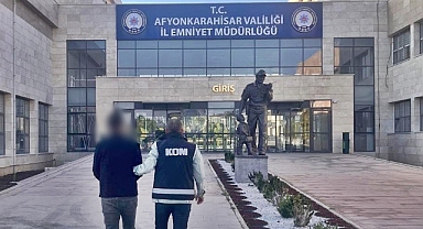 Afyonkarahisar'da “Nitelikli Dolandırıcılık” Suçundan Hapis Cezası Bulunan Şahıs Yakalandı