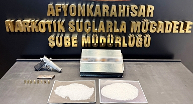 Afyonkarahisar'da Otogar Operasyonu: 1 Kişi Tutuklandı!