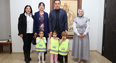 Anka Kreş Öğrencileri ve Okul Yönetiminden Kaymakam Hasan UĞUZ’a Ziyaret