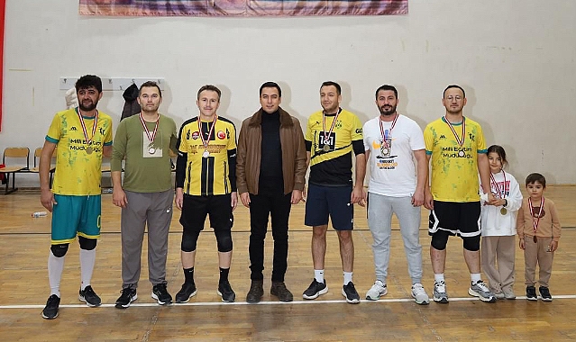24 Kasım Öğretmenler Günü Voleybol Turnuvası Finali Gerçekleştirildi