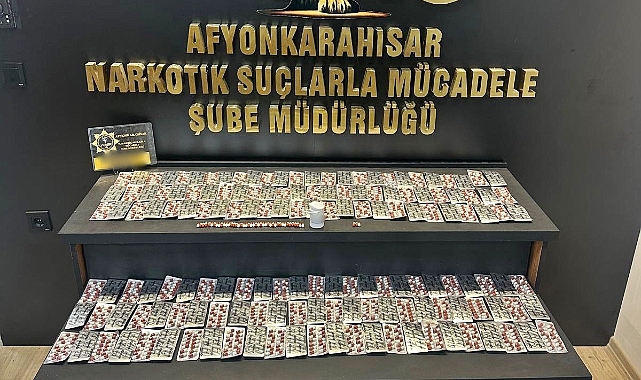 Afyonkarahisar'da Sokak Satıcılarına Yönelik Operasyonda Bir Şahıs Tutuklandı!