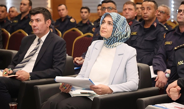 Afyonkarahisar’da Vali Yiğitbaşı Başkanlığında Aylık Asayiş Toplantısı Yapıldı