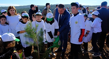 Dinar’da 11 Kasım Milli Ağaçlandırma Günü Etkinliği Gerçekleştirildi