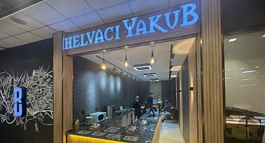 Dinar’da Helvacı Yakub Efendi Yoğun Katılımla Hizmete Girdi