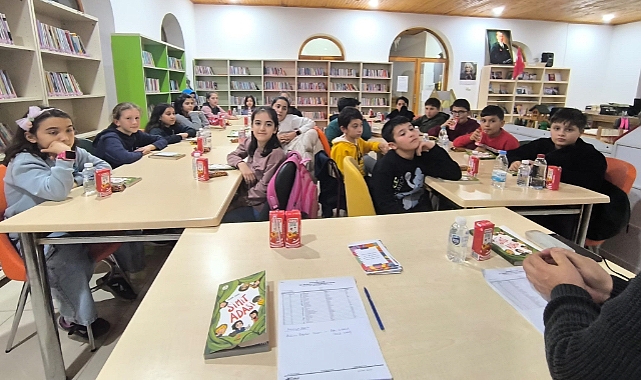 Dinar’da Örnek Proje Başladı: Öğrenciler Her Ay Bir Kitapla Kütüphanede Buluşuyor