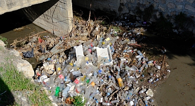 Menderes Nehri’nde Temizlik Çalışmaları Başladı