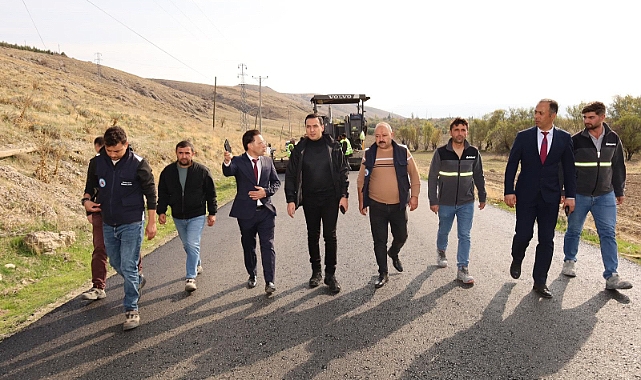 Uluköy – Akçaköy Bağlantı Yolunda Sıcak Asfalt Çalışması Başladı