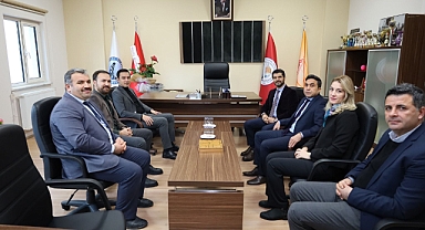 Kaymakamımız Hasan UĞUZ’dan Dinar MYO ve Uygulamalı Bilimler Yüksekokulu’na Ziyaret