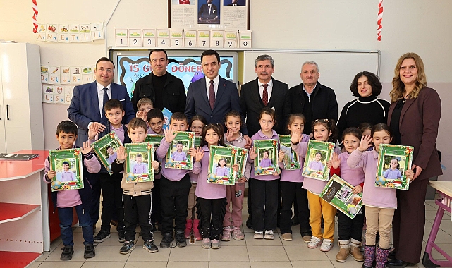 KAYMAKAMIMIZ HASAN UĞUZ, MENDERES İLKOKULUNDA KARNE SEVİNCİNE ORTAK OLDU