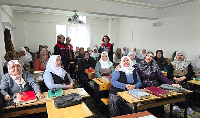 Afyonkarahisar’da Kadın Çiftçilere Yönelik Eğitimler Sürüyor