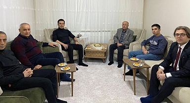 Kaymakamımız Hasan UĞUZ ve İlçe Müdürleri, Şehit Yüzbaşı Süleyman ŞAHİN'in Şahadet Yıl Dönümünde Ailesiyle İftarda Buluştu